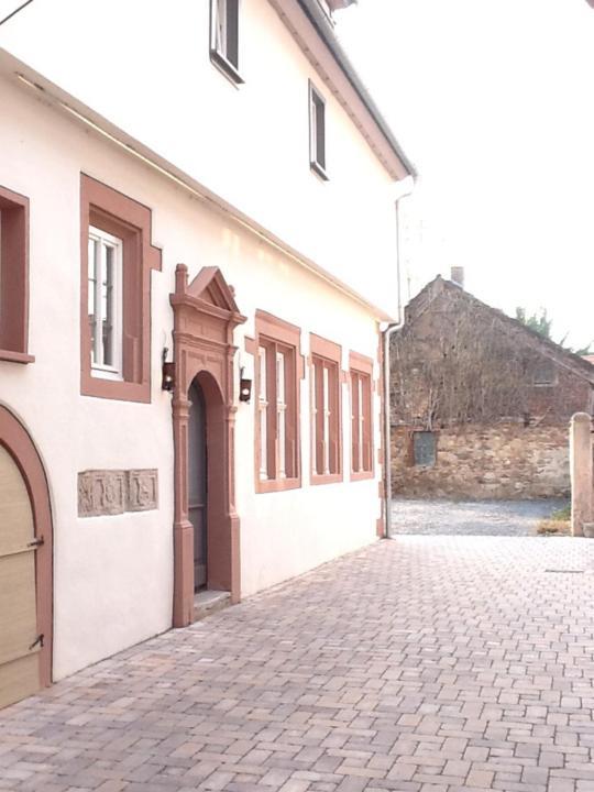 Hotel Adler Babenhausen  Eksteriør bilde